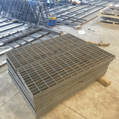 不同場景下鋼格板選型指南，照著買不踩雷