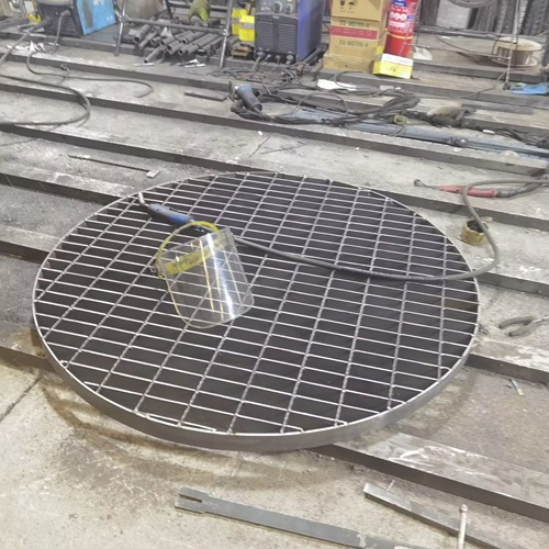 鋼格板走進(jìn)商業(yè)空間，不只是工業(yè)材料