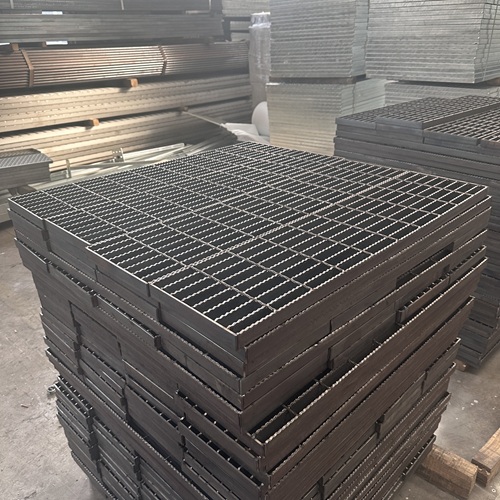 學(xué)校實訓(xùn)基地為何都用鋼格柵板