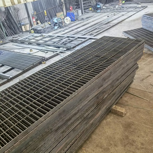 不止工程用！鋼格板在數(shù)據(jù)中心地板的驚艷應(yīng)用