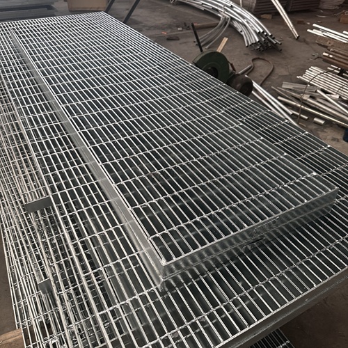 鋼格板熱鍍鋅技術(shù)好在哪？防腐耐用的核心